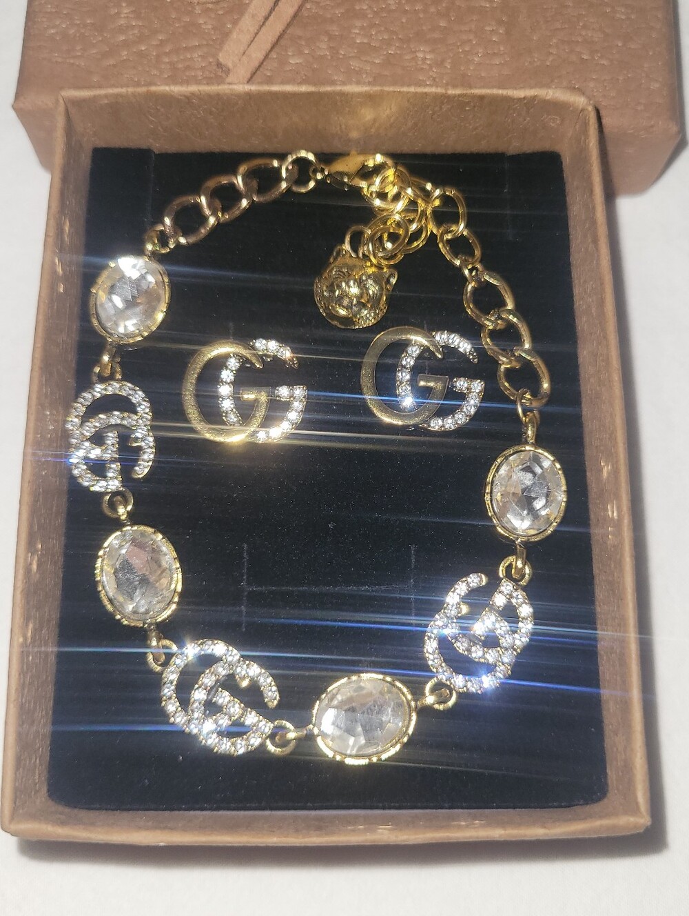 Luxury Jewelry - Picture 4 of 5